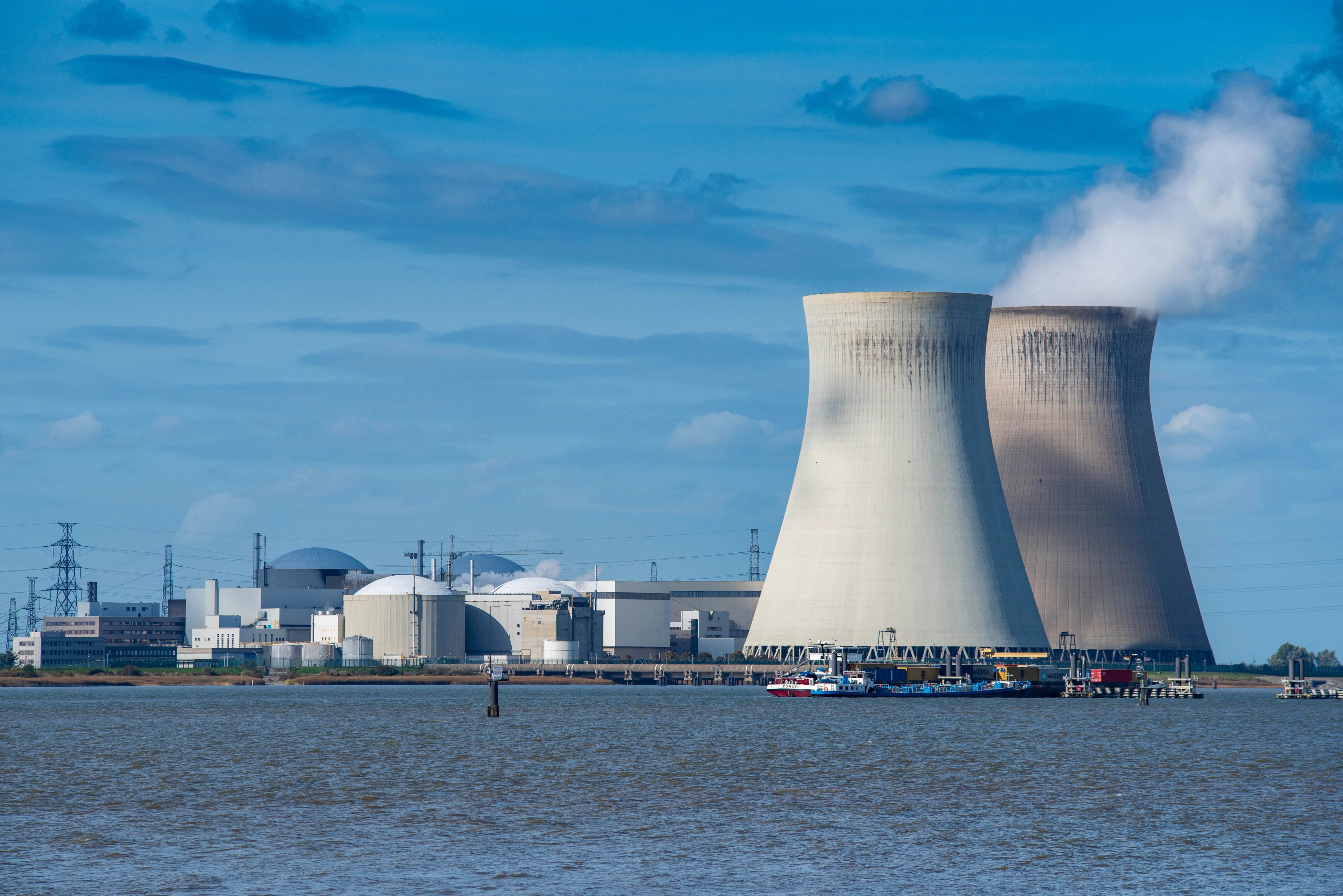 Nuclear heat exchange equipment by Dolphin Group